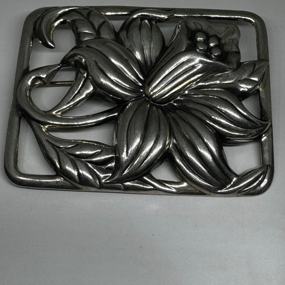 Vintage Danecraft Sterling Silver Flower Brooch Pin C Clasp 22 g